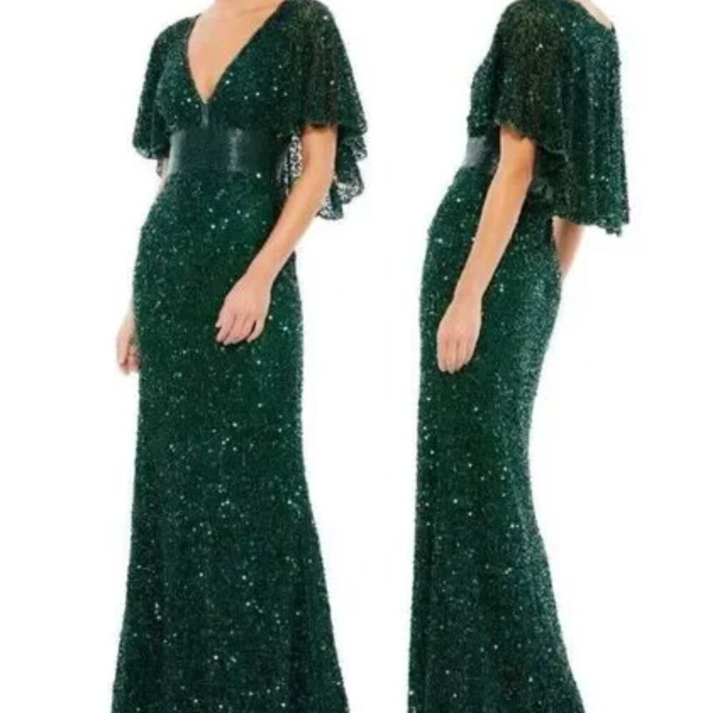 NWT‎ $698 Mac Duggal Sequined V Neck Cape Sleeve Beaded Gown Green Size 16